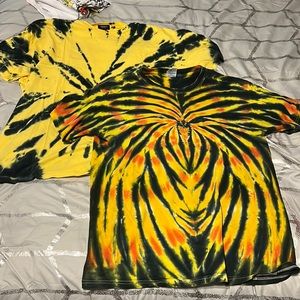 tie dye t-shirts